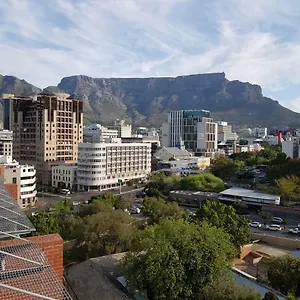 panoramic-table-mountain-view.hotels-capetown.com/